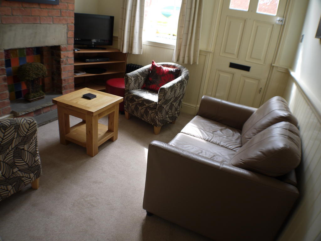 22 Mill Road Villa Lincoln Bagian luar foto
