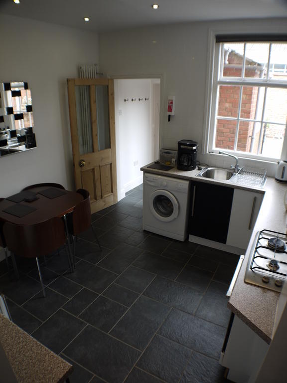 22 Mill Road Villa Lincoln Bagian luar foto